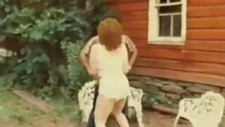 Чуттєвий відео секс мама і син Лесбійський масаж неминуче перейде в секс