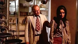 Анальний трах з erotika porno film прищіпками на сосках грубий поліцейський