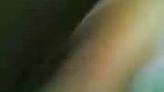 Молода повія без російські порно зірки трусиків спокусила чорного Електрика